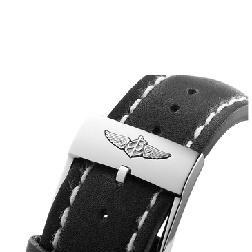 Breitling Navitimer World 46 Automatic Chronograph Mens Watch