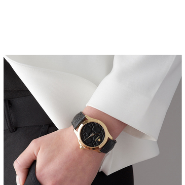 Gucci G Timeless Gold Plated Leather Watch